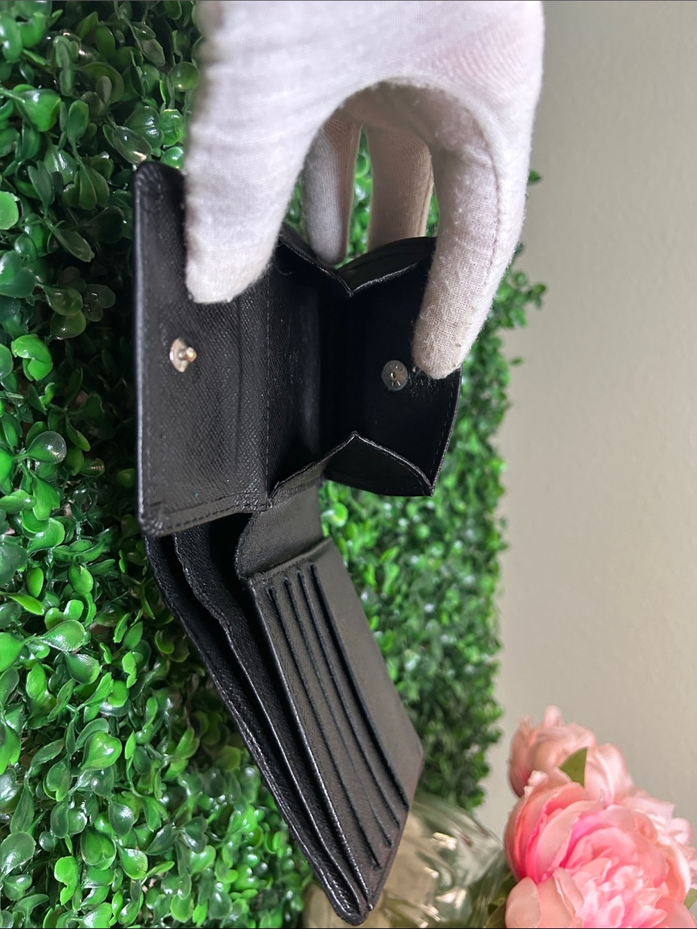 Louis Vuitton Damier Graphite Bifold Wallet - Picture 5 of 8